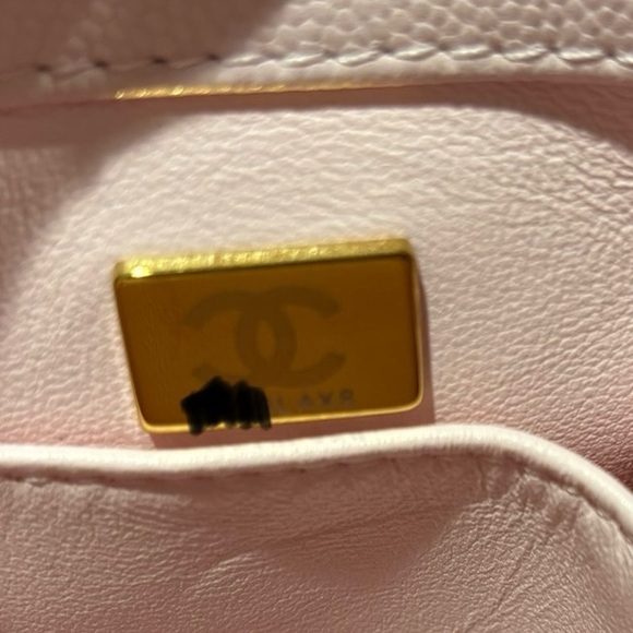 Chanel Caviar Quilted Coco Handle Light Pink - Picture 11 of 11